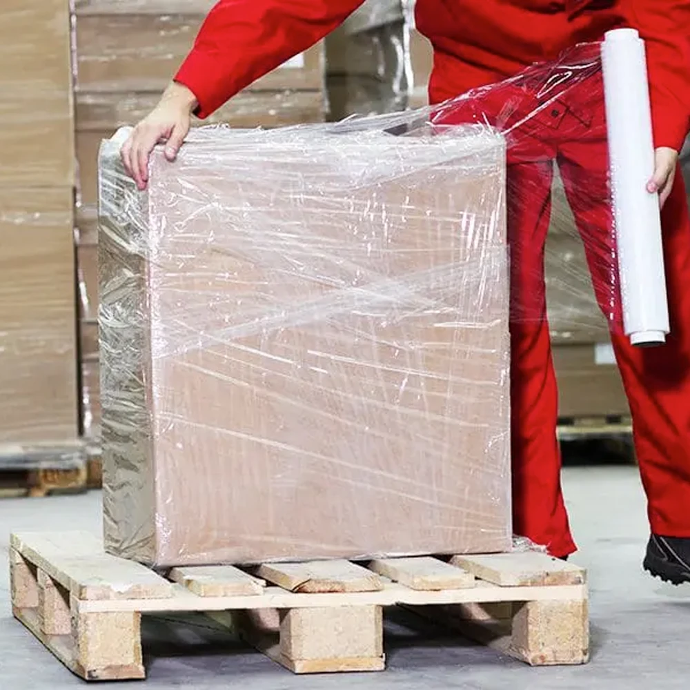 3 .Hand Use Stretch Film for Cargo Wrapping.webp